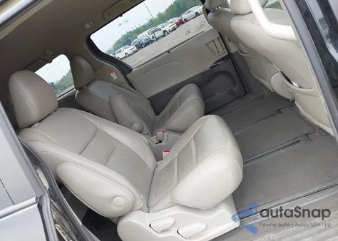 2017 Toyota Sienna Xle Premium 7 Passenger from USA, damaged, VIN 5TDDZ3DCXHS168606